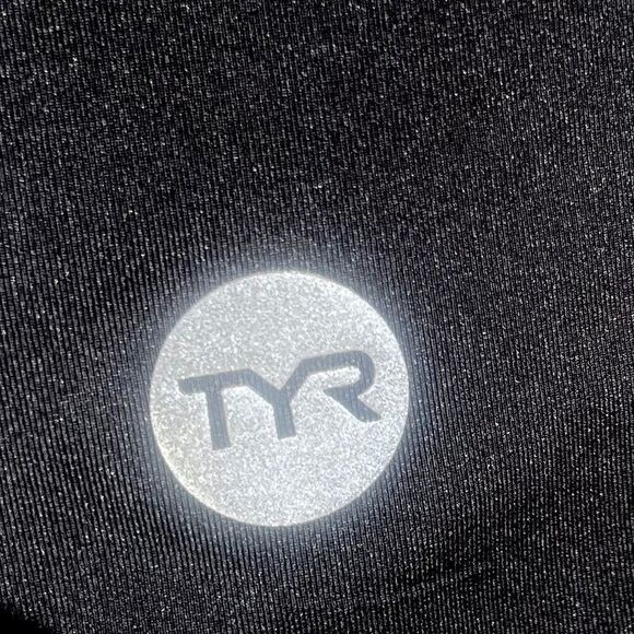 🍍3/$15🍍 TYR Built-In Bra Tank - Picture 7 of 9